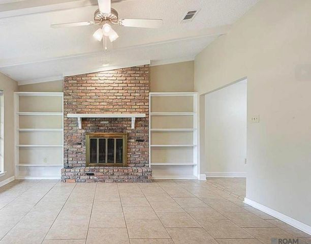 18406 Jefferson Hwy, Baton Rouge, LA 70817