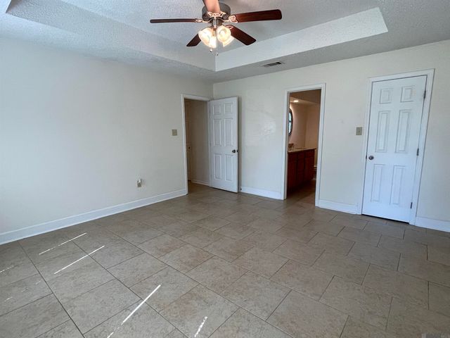 18406 Jefferson Hwy, Baton Rouge, LA 70817