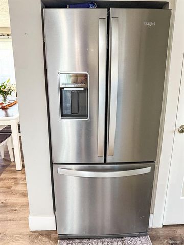 30723 Flanders Avenue, Warren, MI 48088