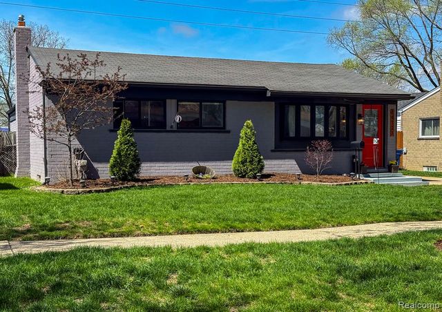 30723 Flanders Avenue, Warren, MI 48088