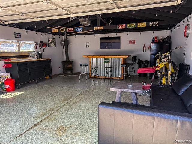 30723 Flanders Avenue, Warren, MI 48088