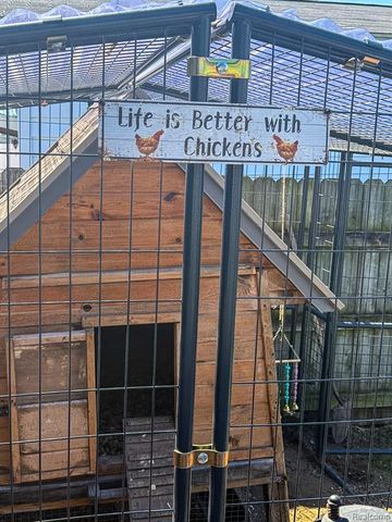 30723 Flanders Avenue, Warren, MI 48088