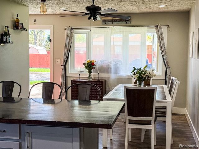 30723 Flanders Avenue, Warren, MI 48088