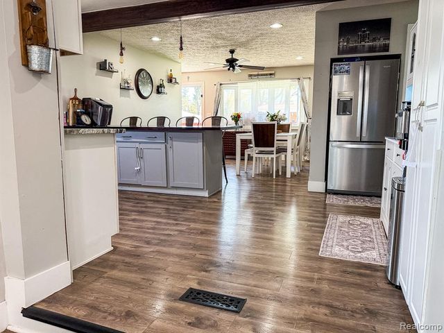 30723 Flanders Avenue, Warren, MI 48088