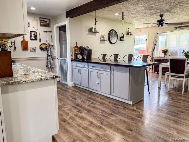 30723 Flanders Avenue, Warren, MI 48088