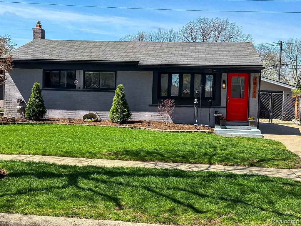 30723 Flanders Avenue, Warren, MI 48088