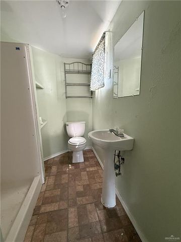 353 E Dicker Drive, Pharr, TX 78577