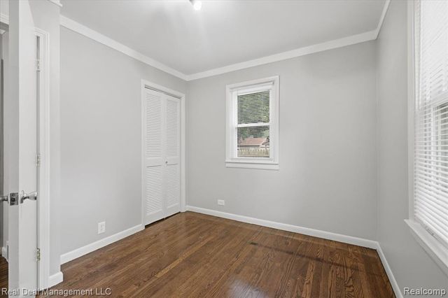 6380 Elmwood Drive, Waterford, MI 48329
