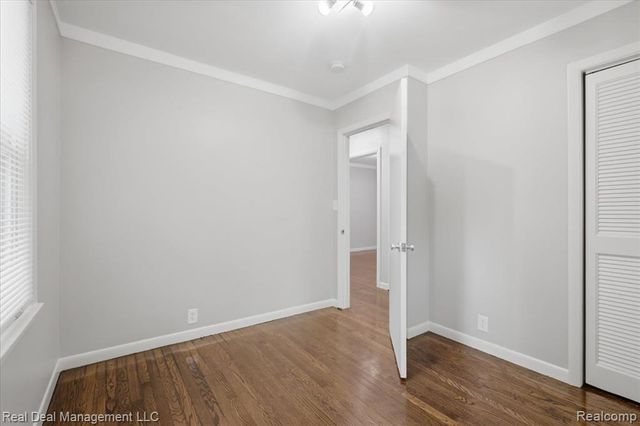 6380 Elmwood Drive, Waterford, MI 48329