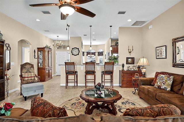 2 LYTTON LANE, Palm Coast, FL 32137