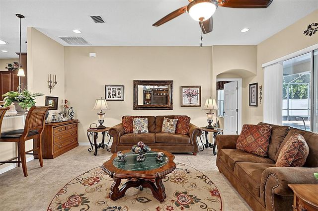 2 LYTTON LANE, Palm Coast, FL 32137