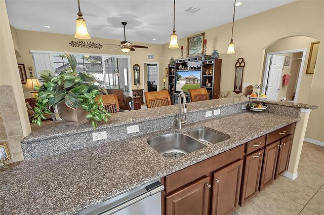 2 LYTTON LANE, Palm Coast, FL 32137