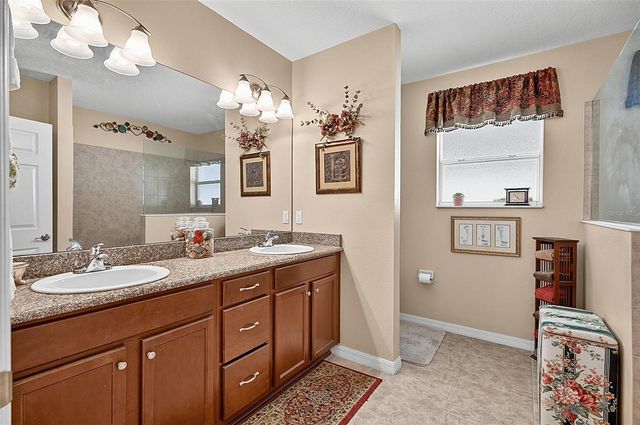 2 LYTTON LANE, Palm Coast, FL 32137