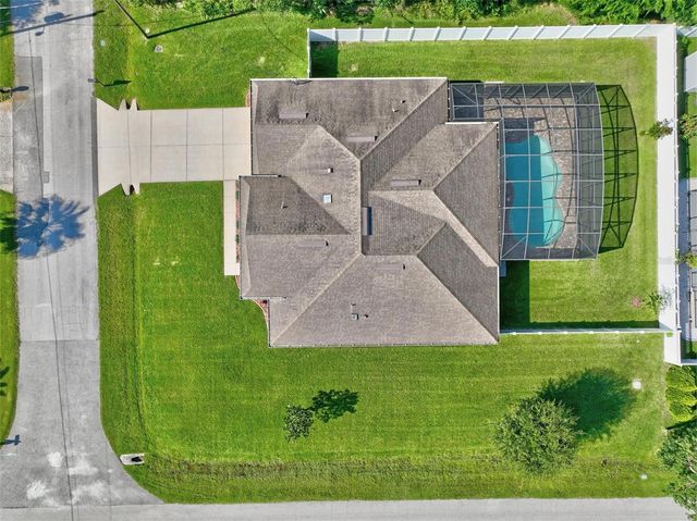 2 LYTTON LANE, Palm Coast, FL 32137