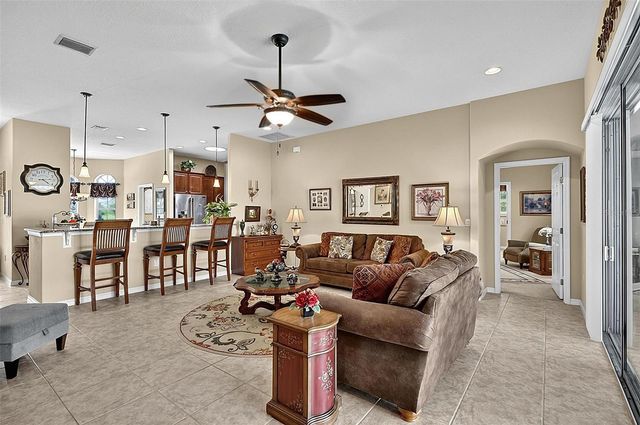 2 LYTTON LANE, Palm Coast, FL 32137