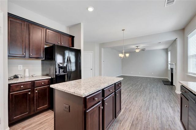 100 Valley Brook Way, Dallas, GA 30132