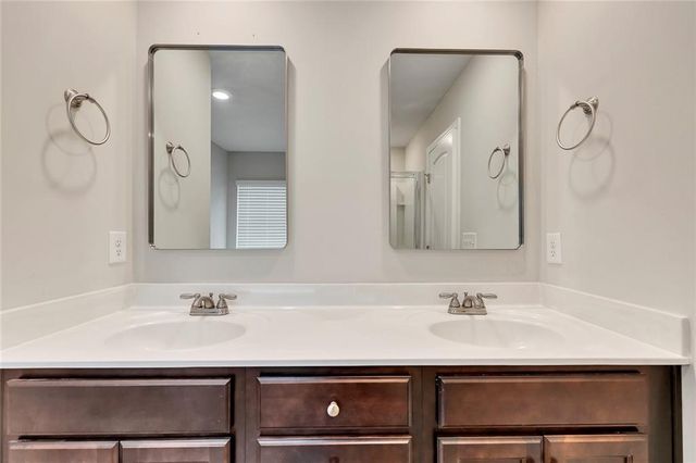 100 Valley Brook Way, Dallas, GA 30132