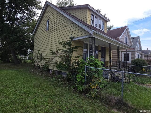 9372 Jameson Street, Detroit, MI 48214