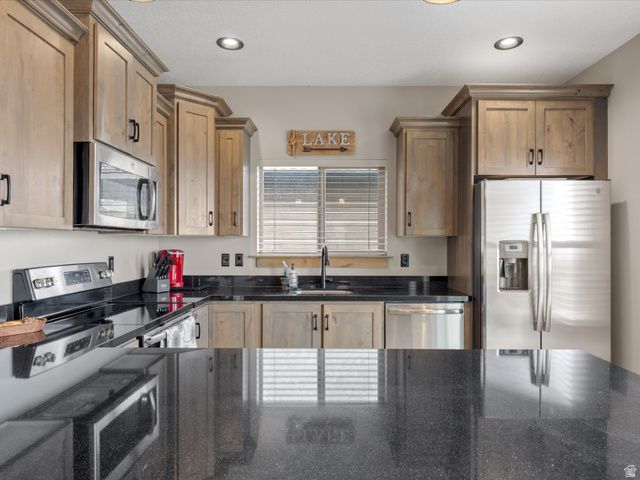 841 N TRAPPER CIR, Garden City, UT 84028
