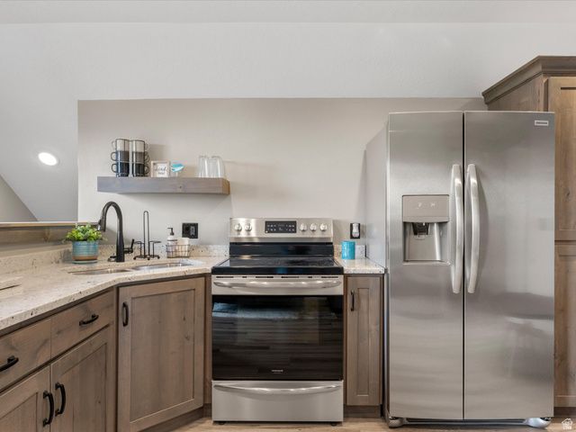 841 N TRAPPER CIR, Garden City, UT 84028