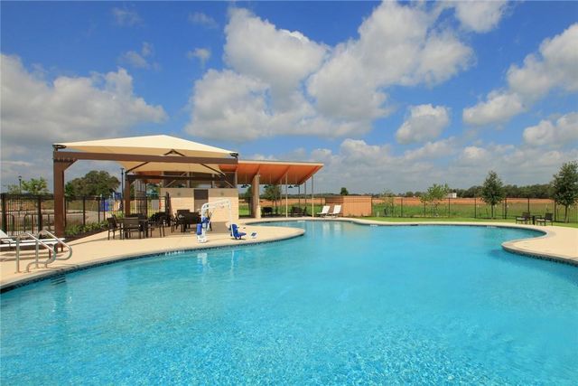 115 Red Oak PL, Bastrop, TX 78602