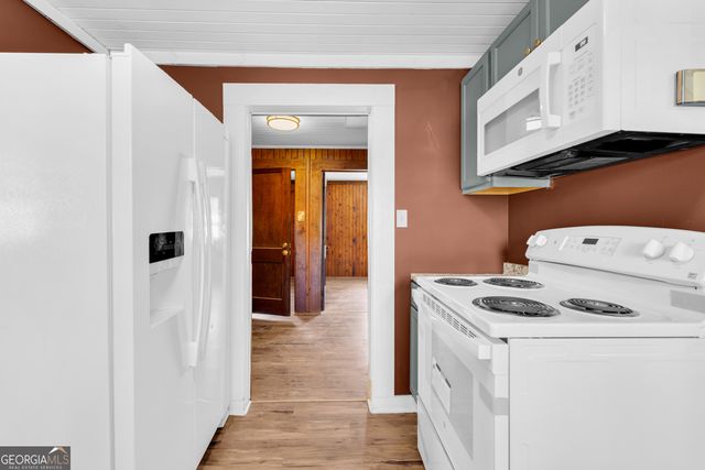 288 S Broad Street, Toccoa, GA 30577