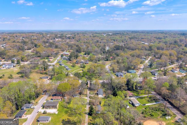 288 S Broad Street, Toccoa, GA 30577