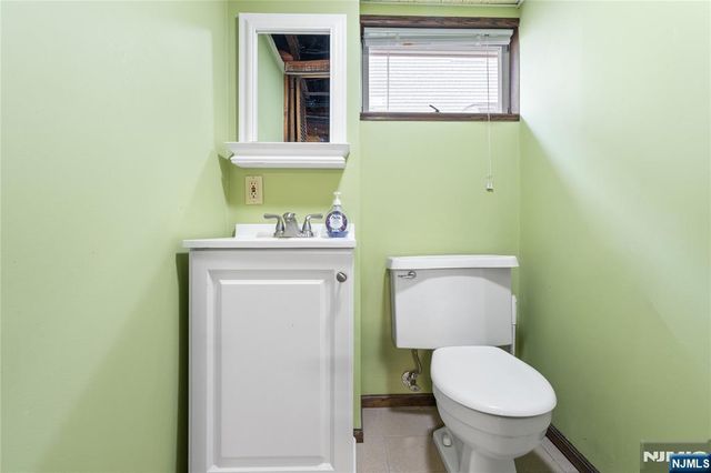 216 5th Street, Ridgefield Park, NJ 07660