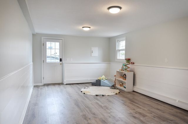 39 Cypress Ave, Shrewsbury, MA 01545