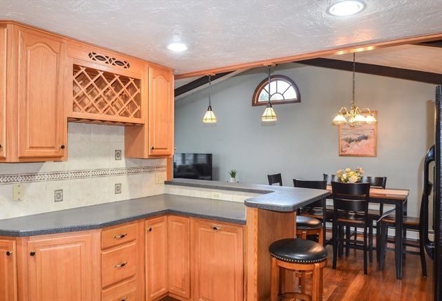 39 Cypress Ave, Shrewsbury, MA 01545