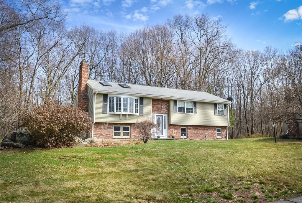 39 Cypress Ave, Shrewsbury, MA 01545