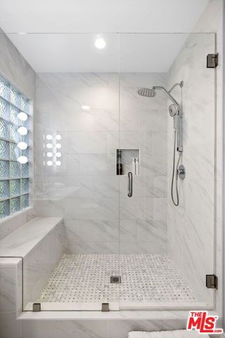 11215 W Sunset Boulevard, Los Angeles, CA 90049
