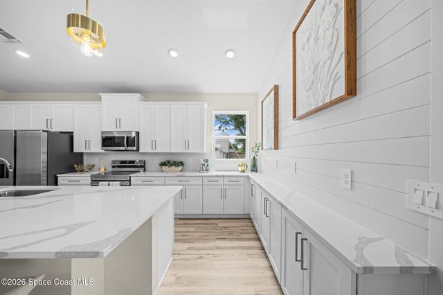 3189 Frantz Avenue SW, Palm Bay, FL 32908
