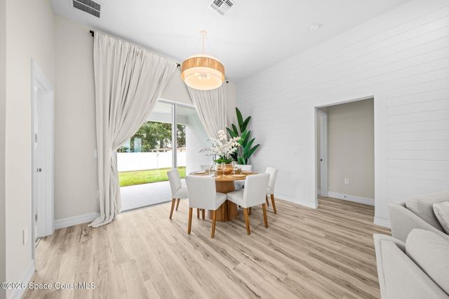 3189 Frantz Avenue SW, Palm Bay, FL 32908