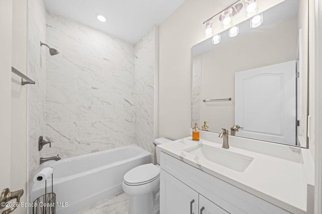 3189 Frantz Avenue SW, Palm Bay, FL 32908