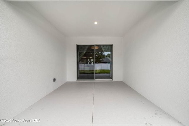 3189 Frantz Avenue SW, Palm Bay, FL 32908