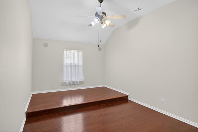 1410 Oxbow Drive, Cedar Hill, TX 75104