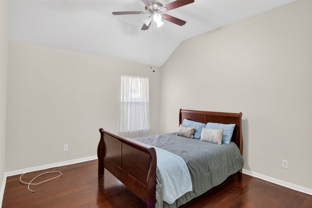 1410 Oxbow Drive, Cedar Hill, TX 75104