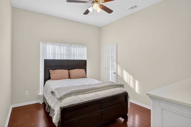 1410 Oxbow Drive, Cedar Hill, TX 75104