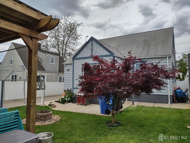 59 LEE Avenue, Perth Amboy, NJ 08861