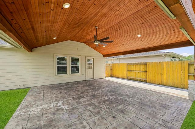 13510 Gospel Way, Houston, TX 77085