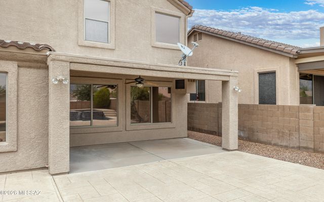 2196 E Rio Vistoso Lane, Oro Valley, AZ 85755