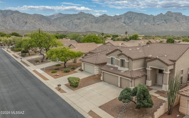 2196 E Rio Vistoso Lane, Oro Valley, AZ 85755