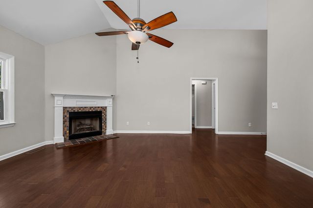 1539 Boone Ct, Murfreesboro, TN 37130