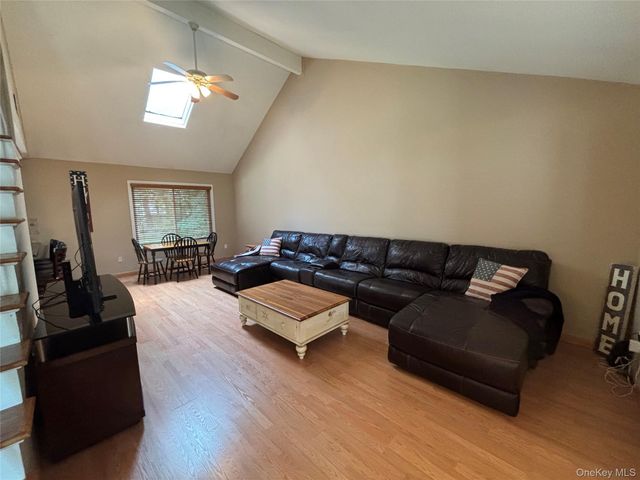 15 Sandy Court, Lake Grove, NY 11755
