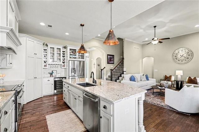 9158 W 178th Terrace, Bucyrus, KS 66013