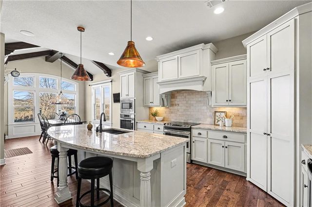 9158 W 178th Terrace, Bucyrus, KS 66013