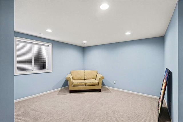 9158 W 178th Terrace, Bucyrus, KS 66013