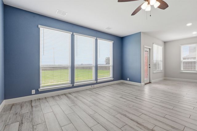 229 Prairie Dog Drive, Godley, TX 76044