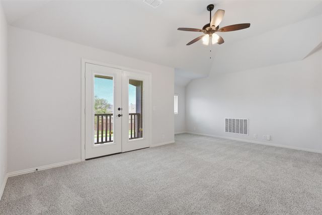 229 Prairie Dog Drive, Godley, TX 76044